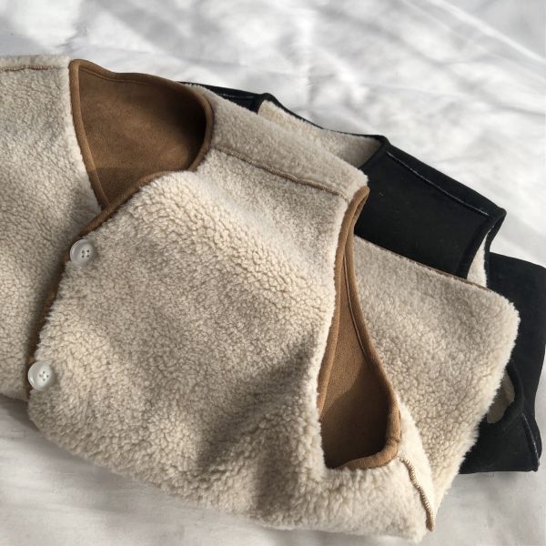 雙面穿!羊羔毛麂皮絨一體加絨百搭背心-2色 雙面穿!羊羔毛麂皮絨一體加絨百搭背心-2色