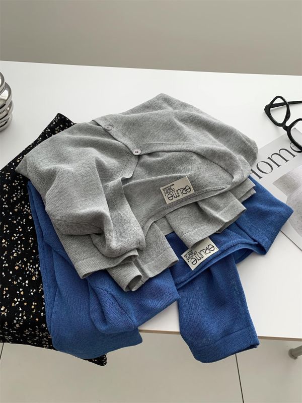 薄款冰絲V領針織開衫防曬空調衫-5色 薄款冰絲V領針織開衫防曬空調衫-5色