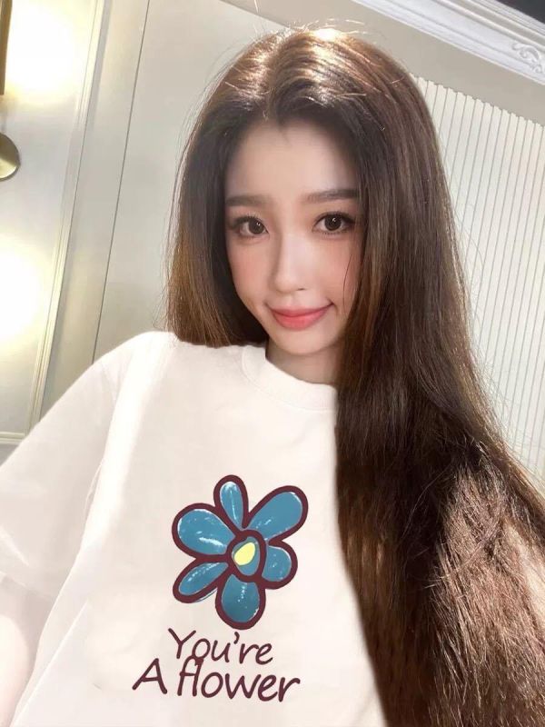 韓系復古花卉寬鬆T恤 韓系復古花卉寬鬆T恤