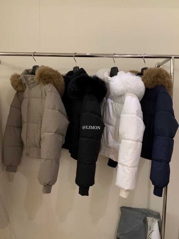 選色障礙 大毛領保暖短款鋪棉外套-4色 選色障礙 大毛領保暖短款鋪棉外套-4色