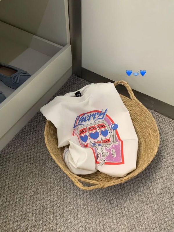 設計感走線點綴玩具機tee 設計感走線點綴玩具機tee