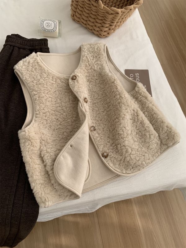 羊羔毛疊穿柔軟不掉毛溫柔保暖背心 羊羔毛疊穿柔軟不掉毛溫柔保暖背心