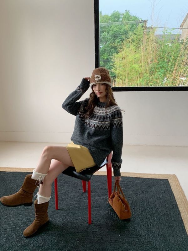 冬日氛圍感韓系復古提花針織上衣-3色 冬日氛圍感韓系復古提花針織上衣-3色