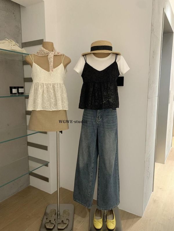 小吊帶蕾絲V領甜美法式小背心-2色 小吊帶蕾絲V領甜美法式小背心-2色