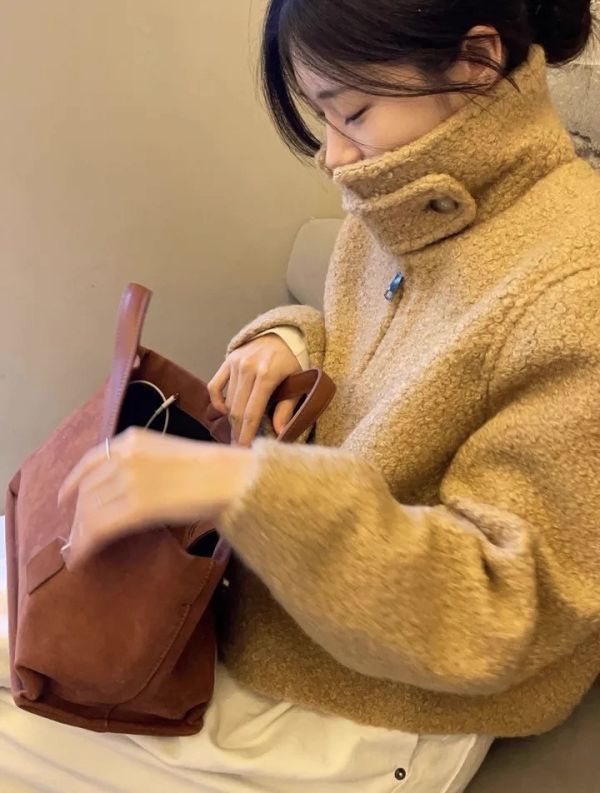 Korea 短款輕量質感毛呢外套 Korea 短款輕量質感毛呢外套