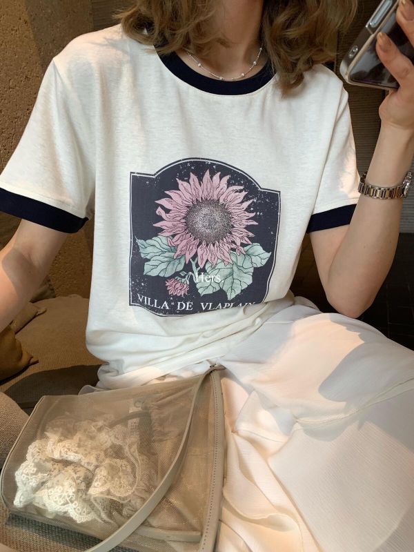 向日葵印花撞色圓領T恤-2色 向日葵印花撞色圓領T恤-2色