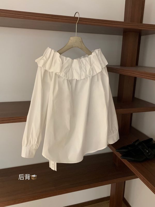 秋氣質設計感花苞寬鬆一字肩上衣-2色 秋氣質設計感花苞寬鬆一字肩上衣-2色
