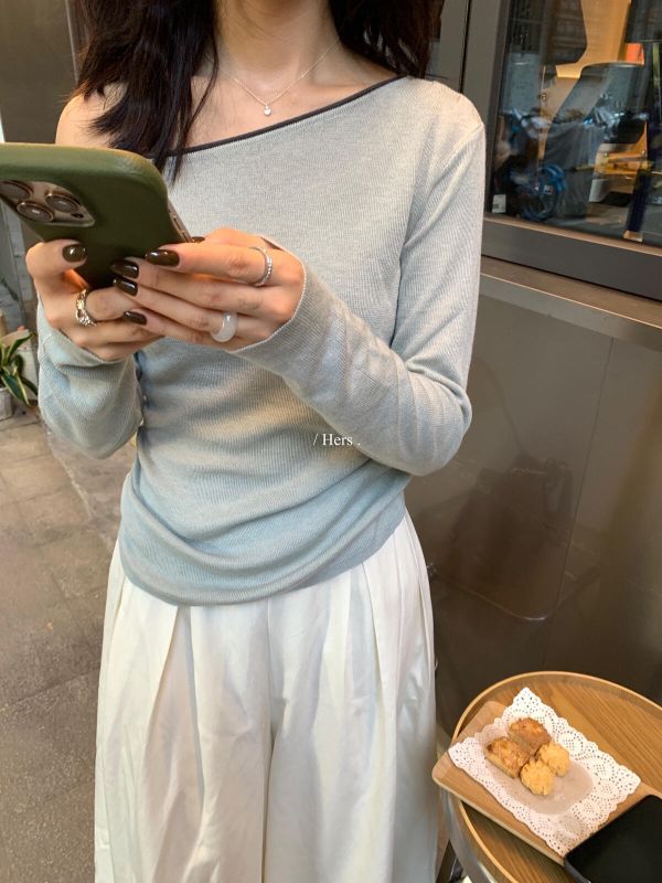 小心機撞色氣質設計感斜肩針織衫-3色 小心機撞色氣質設計感斜肩針織衫-3色