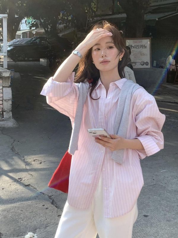粉嫩少女韓系慵懶條紋襯衫-2色 粉嫩少女韓系慵懶條紋襯衫-2色