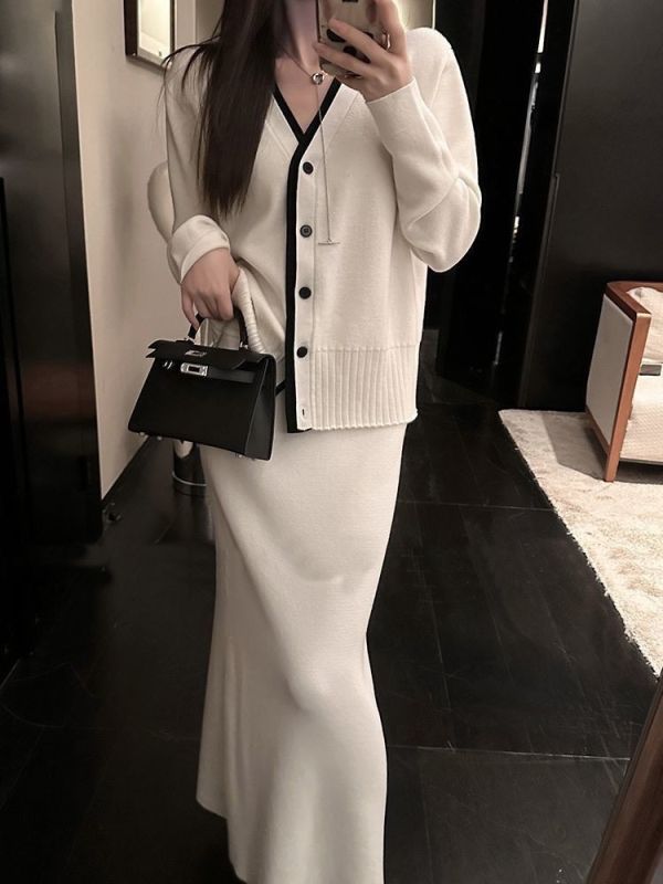 撞色小香風氣質單排扣v領上衣+半身裙套裝-3色 撞色小香風氣質單排扣v領上衣+半身裙套裝-3色