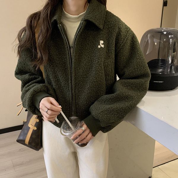 質感字母刺繡 搖粒絨短款夾克羊羔毛外套 質感字母刺繡 搖粒絨短款夾克羊羔毛外套