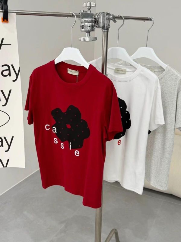 cassie英字花朵印圖tee-4色 cassie英字花朵印圖tee-4色