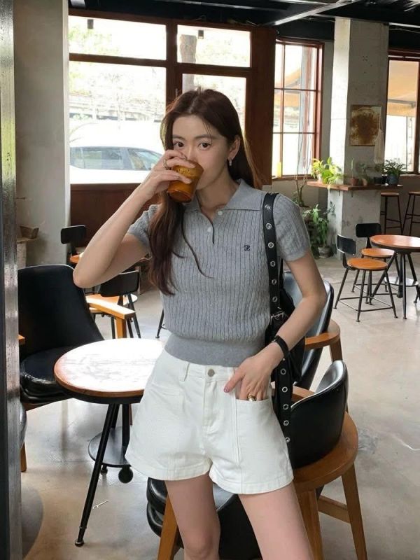 雙口袋休閒牛仔短褲-2色 雙口袋休閒牛仔短褲-2色