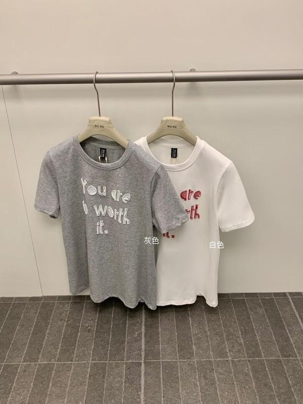 舒適設計感 百搭刺繡短T-2色 舒適設計感 百搭刺繡短T-2色