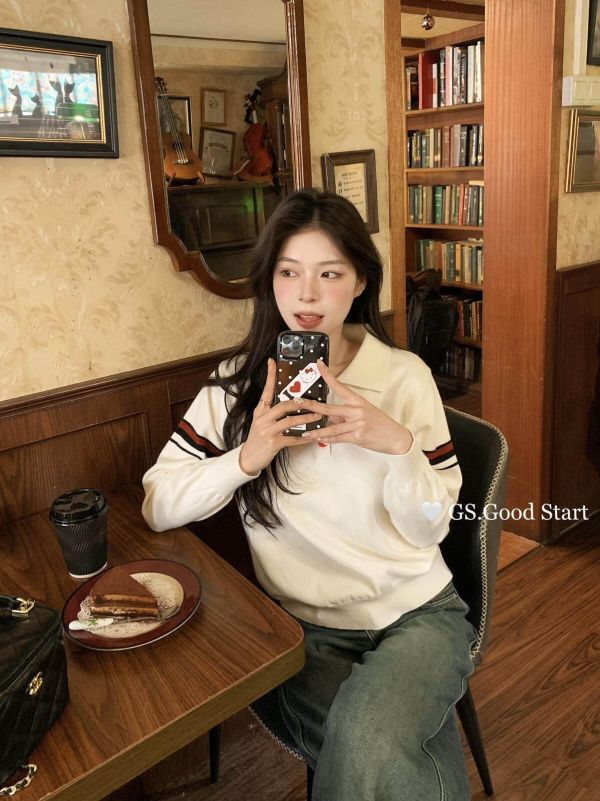 韓系學院風氣質刺繡小狗polo領針織上衣-4色 韓系學院風氣質刺繡小狗polo領針織上衣-4色