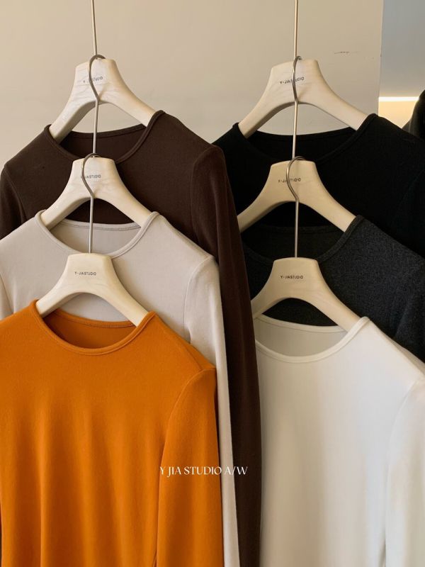 極簡風基礎款磨毛彈力修身打底上衣-6色 極簡風基礎款磨毛彈力修身打底上衣-6色