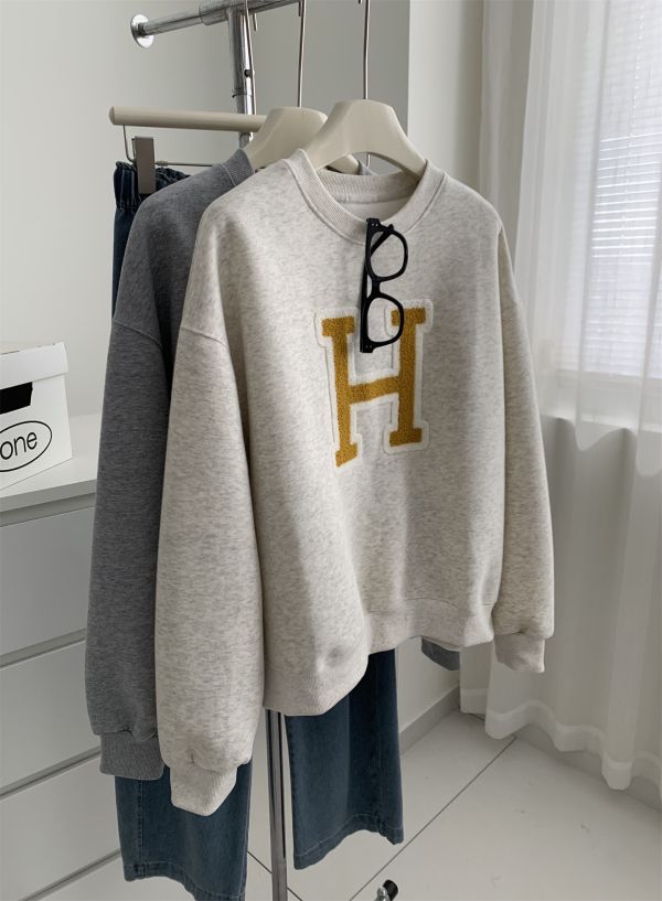 毛巾繡美式復古鬆弛感減齡上衣-3色 毛巾繡美式復古鬆弛感減齡上衣-3色