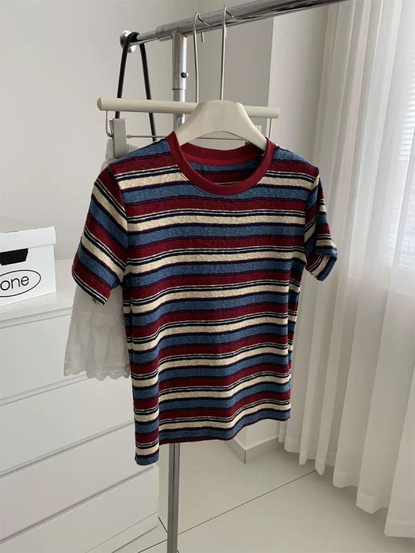 顯白肌理感 復古藍紅撞色透氣t 顯白肌理感 復古藍紅撞色透氣t