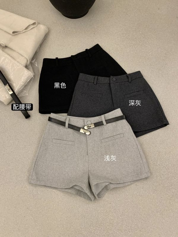復古高級色系 百搭毛呢氣質短褲-3色 復古高級色系 百搭毛呢氣質短褲-3色