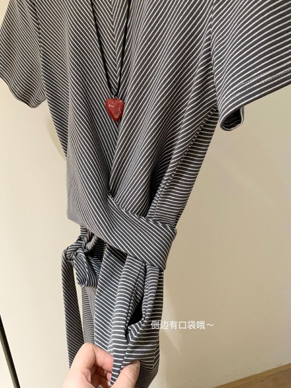 條紋收腰顯瘦法式A字長裙-2色 條紋收腰顯瘦法式A字長裙-2色