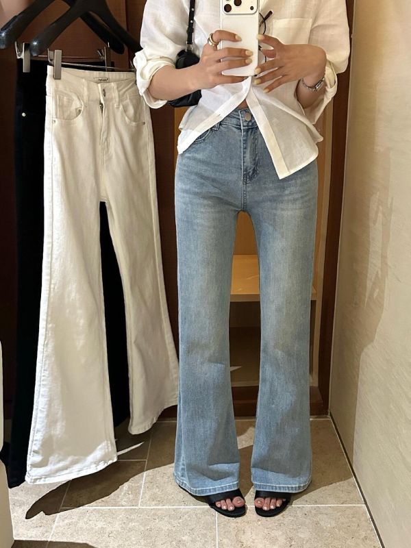 高腰顯瘦微喇叭大長腿牛仔褲-3色 高腰顯瘦微喇叭大長腿牛仔褲-3色