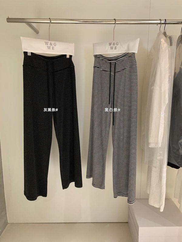 慵懶鬆弛感復古條紋垂感休閒褲-2色 慵懶鬆弛感復古條紋垂感休閒褲-2色