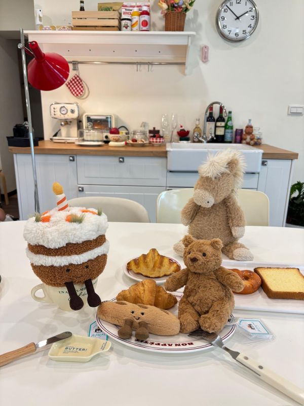 現貨 Jellycat 巴賽羅tiny小熊 