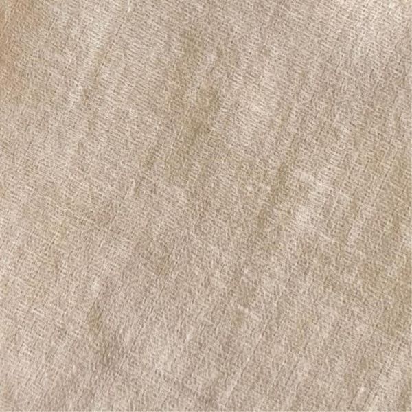 奶油白_手工純羊絨圍巾（現貨） 手工純羊絨圍巾,cashmere,pashmina,scarf,鄭家純,川嵐工作室,圍巾,羊絨圍巾,羊毛圍巾,雞排妹,保暖,薄圍巾,寒流
