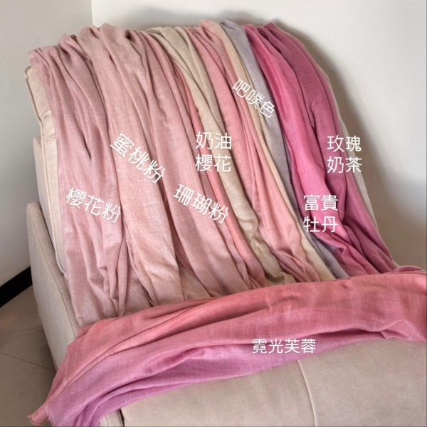 蜜桃粉_手工純羊絨圍巾 (預購) 手工純羊絨圍巾,cashmere,pashmina,scarf,鄭家純,川嵐工作室,圍巾,羊絨圍巾,羊毛圍巾,雞排妹,保暖,薄圍巾,寒流