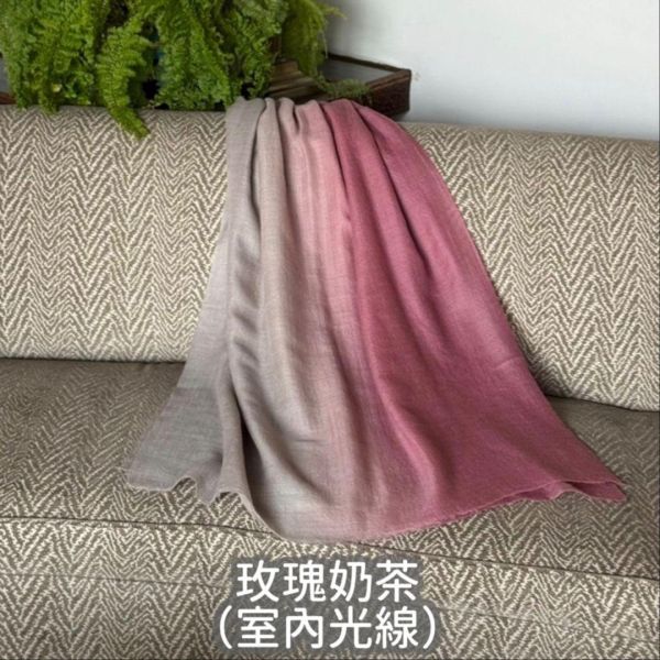 玫瑰奶茶_手工純羊絨圍巾(現貨) 手工純羊絨圍巾,cashmere,pashmina,scarf,鄭家純,川嵐工作室,圍巾,羊絨圍巾,羊毛圍巾,雞排妹,保暖,薄圍巾,寒流