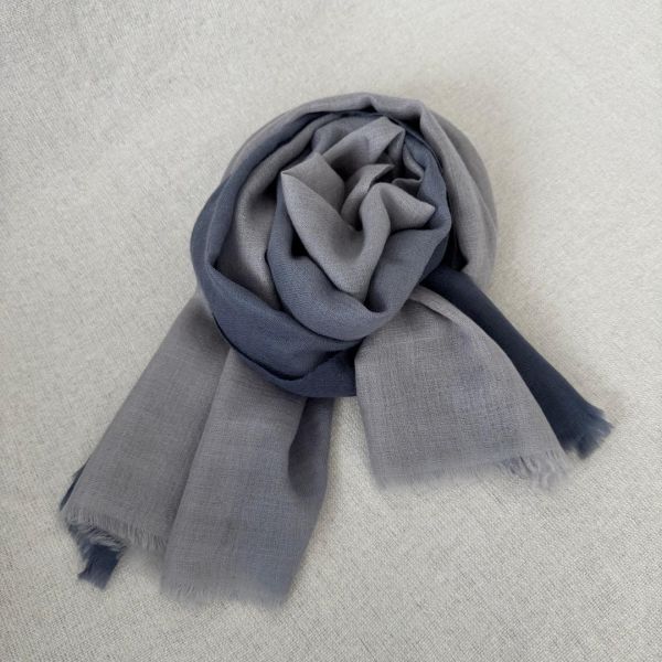 雲暮山嵐_手工純羊絨圍巾（現貨） 手工純羊絨圍巾,cashmere,pashmina,scarf,鄭家純,川嵐工作室,圍巾,羊絨圍巾,羊毛圍巾,雞排妹,保暖,薄圍巾,寒流