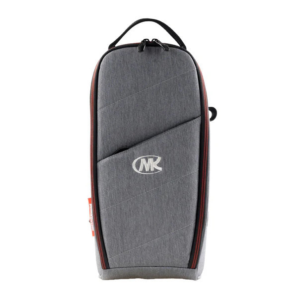 MKC Hipster EFX Bag 效果器收納袋 NUX 效果器適用 MKC Hipster EFX Bag 效果器收納袋 NUX 效果器適用
Hipster 效果器袋（MHF-1）可透過特殊的扣式束繩設計,直接吊掛在你的琴袋前方,外出攜帶超方便。