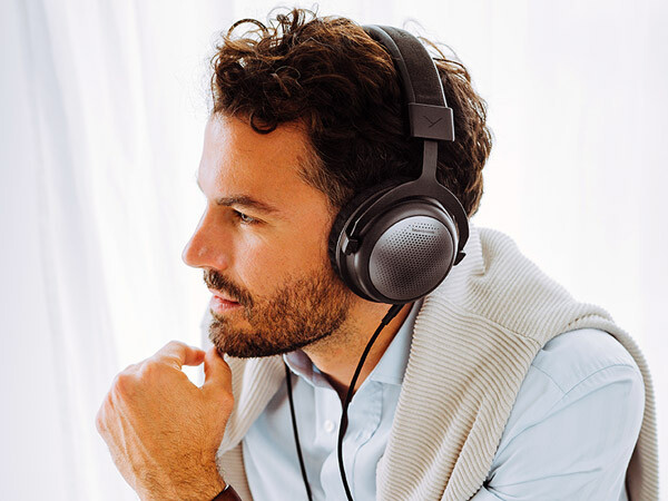 beyerdynamic T1 III 旗艦 開放式 耳罩式 / 頭戴式 耳機 德國手工製造 台灣公司貨 beyerdynamic T1 III 旗艦 開放式 耳罩式 / 頭戴式 耳機 德國製造 台灣公司貨