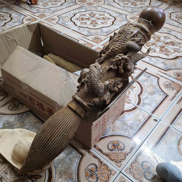 【早鳥預購】越南肖楠大龍筆 15*15*70公分 限時優惠價 預計6月中旬出貨 