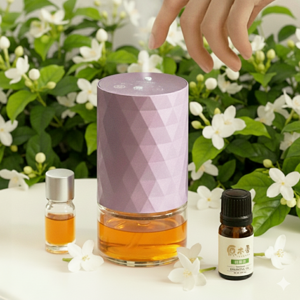 原木香 花香精油擴香機套組 茉莉花精油(冷凝萃取) 桂花精油 3ml 基底油 長春之境 森呼吸純精油擴香機 產區第一手精油 花香系列精油 鮮花精油 提升貴人運 好人緣 招桃花 求姻緣 茉莉精油,茉莉,茉莉花,桂花精油,桂花,黃金桂,基底油,長春之境,佛手柑,維吉尼亞雪松,雪松,廣藿香,玉蘭,玉蘭花,白玉蘭,花香,花香精油,天然精油,花精油,純精油,純天然精油,擴香機,森呼吸,純精油擴香機