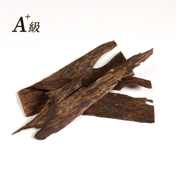 原木香 頂級 黃金綠棋楠沉香皮油 A+級 A級 10g 原木片 雙面油 多年醇化 清新甜味 收藏珍藏 招財 聚財 平安 開運 結緣 引財氣 原木香,皮油,黃金綠棋楠,綠旗楠,黃金綠棋楠沉香皮油,10g,頂級,原木片,雙面油,多年醇化,清新甜味,收藏珍藏 招財,聚財,平安,開運,結緣,引財氣