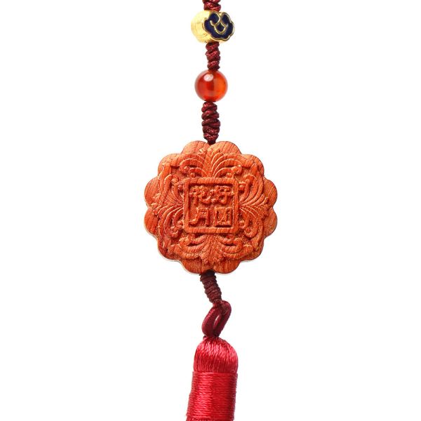 原木香 月餅掛飾 雕刻藝品 百年香柏 澳洲老山檀香 Q版造型 避邪 保平安 手把件 原木藝品 桌面小物 擺飾 擺件 可愛藝品 送禮 澳洲老山檀香,老山檀,澳洲,檀香,香柏,百年香柏,龍柏,雕刻藝品,Q版,擺件,桌面小物,手把件,原木藝品,吊飾,掛墜,掛飾