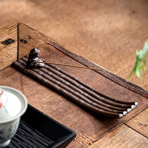 原木香 姜太公釣魚臥香座 精美仿古窯燒 線香座 獨一無二 縣香盒 茶席 擺飾 風水 居家裝飾 線香 臥香 招財 淨化磁場 除穢 保平安 姜太公釣魚臥香座,陶瓷臥香座,仿古香插,線香座,臥香香插,茶席香器,書房香具,東方香道,禪意香器,文人雅器