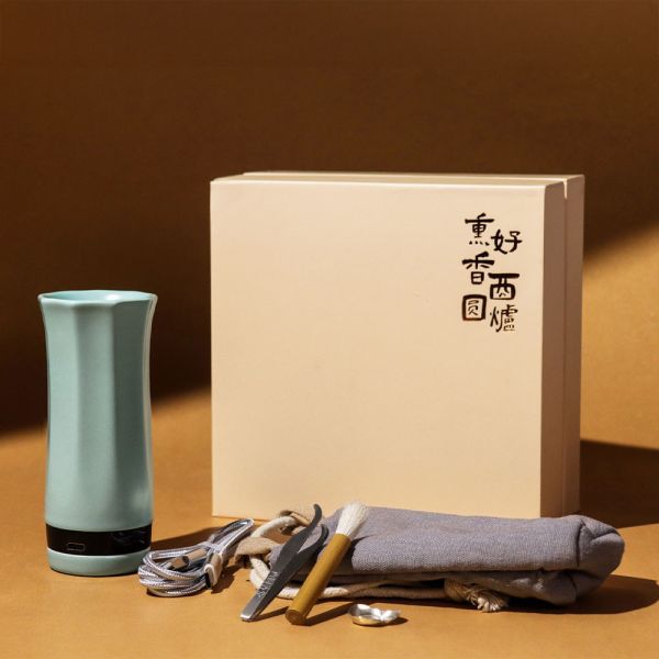 原木香 煙雨天青品香爐 充電式 可隨身攜帶 1秒升溫 獨家代理 保固3個月 溫度顯示 電量顯示 配件齊全 附束口絨布袋 充電線 毛刷 鑷子 薰香爐 香薰爐 香燻 煎香爐 手持電薰爐 電子薰香爐 陶瓷香爐 淨香粉 檀香粉 沉香粉 樹脂 香料 加熱 加溫 煙雨天青品香爐,電香爐,薰香燈,陶瓷電子薰香爐,無煙薰香爐,沉香電薰爐,電香粉爐,茶香爐, 電子焚香爐