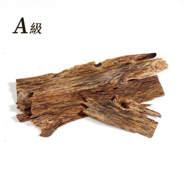 原木香 頂級 黃金綠棋楠沉香皮油 A+級 A級 10g 原木片 雙面油 多年醇化 清新甜味 收藏珍藏 招財 聚財 平安 開運 結緣 引財氣 原木香,皮油,黃金綠棋楠,綠旗楠,黃金綠棋楠沉香皮油,10g,頂級,原木片,雙面油,多年醇化,清新甜味,收藏珍藏 招財,聚財,平安,開運,結緣,引財氣