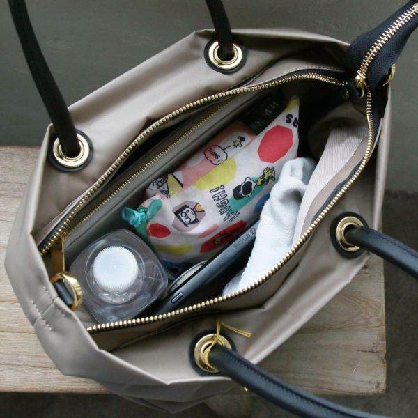 【現貨】皮革拼接輕量尼龍S水餃包 