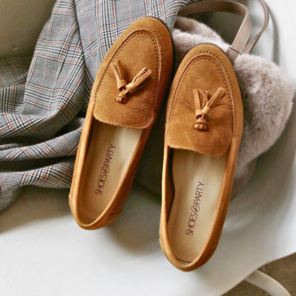 【現貨】大人休閒感輕量流蘇樂福鞋 