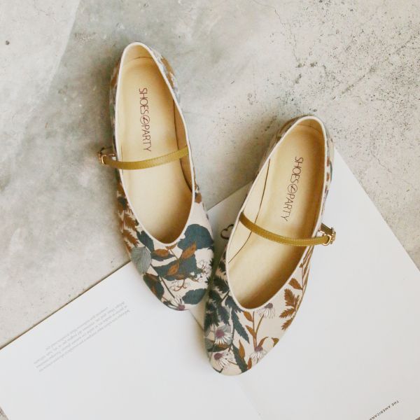 【限量訂製】冬眠花園滾邊瑪莉珍 