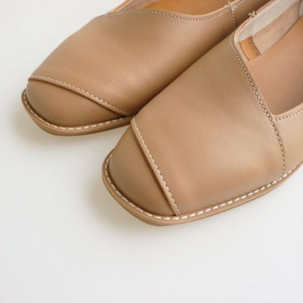 【試穿鞋福利】世界系列_日本製Recipe斜V口小方頭低跟鞋 