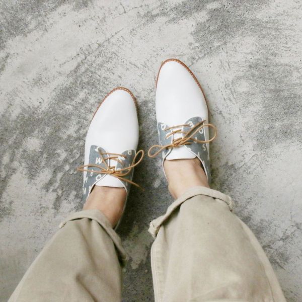 【限量訂製】英文字滾邊綁帶德比鞋 