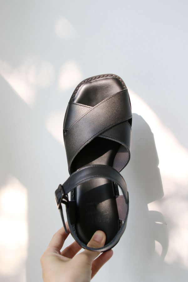 【接單手工製】世界系列_Recipe日系輕量交叉方頭涼鞋 