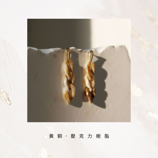 【現貨_日本手做飾品】三重垂墜大理石紋耳環／無耳洞耳環 