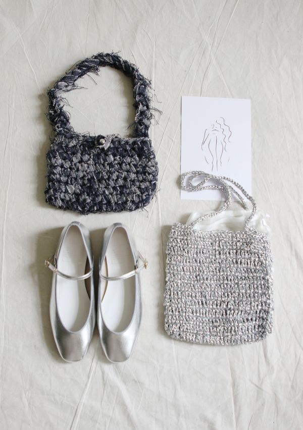 【預購】牛仔編織羽感小提包 