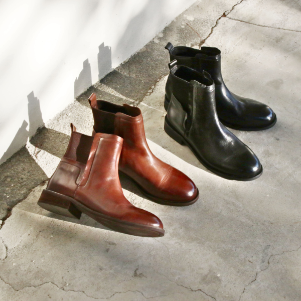 【現貨】世界系列_水洗牛皮鬆緊帶短靴 