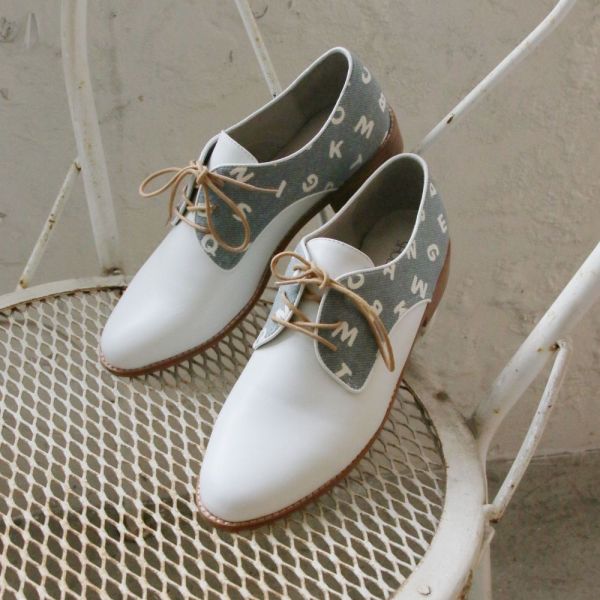 【限量訂製】英文字滾邊綁帶德比鞋 